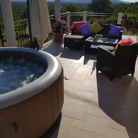 De Josephine Villa